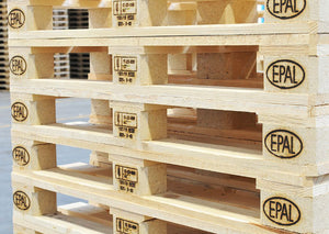 Pollaio con bancali di legno: come costruirlo a casa